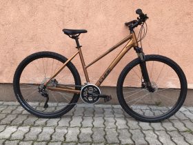 Cube Nature Pro Női Crosstrekking Kerékpár